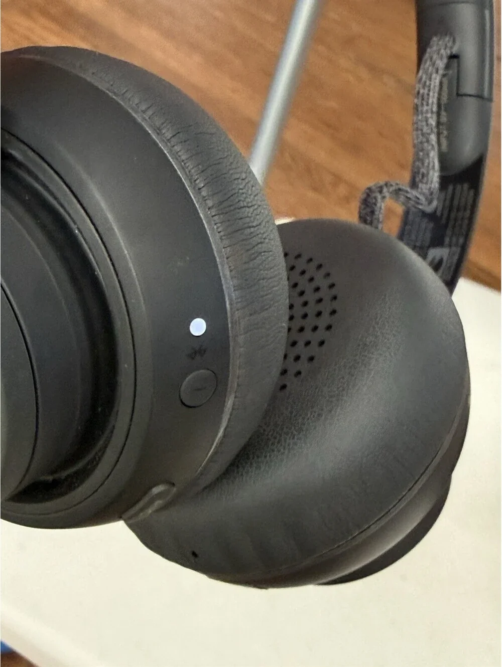 Logitech Zone Wireless Bluetooth Binaural Headset A00082 (No USB Dongle)